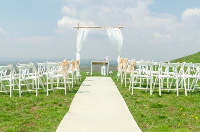 Top Questions to Ask Your Wedding Decoration Package Provider